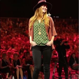 CAbi Green Stevie Floral Printed Top